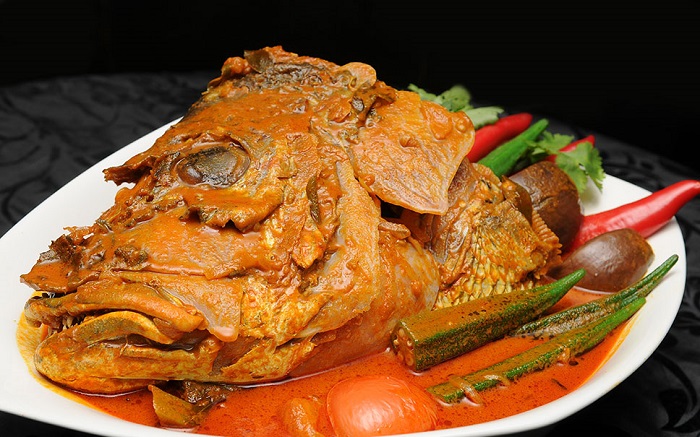 Cà ri đầu cá
