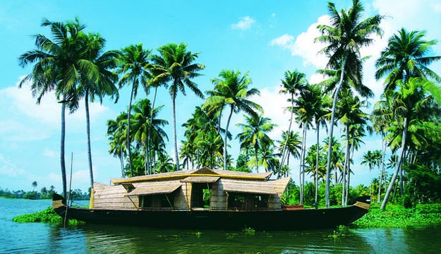 nhà thuyền tham quan ven biển Kerala kochi