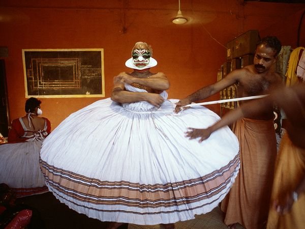 Hình ảnh vũ công Kathakali