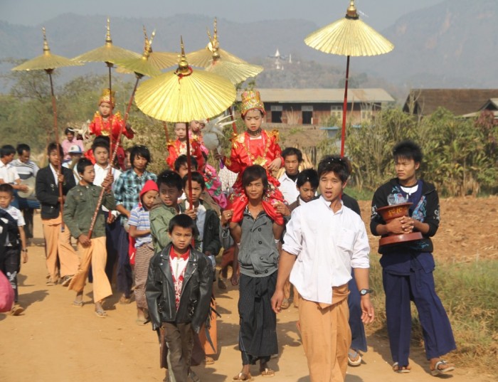 Lễ xuất gia Myanmar2
